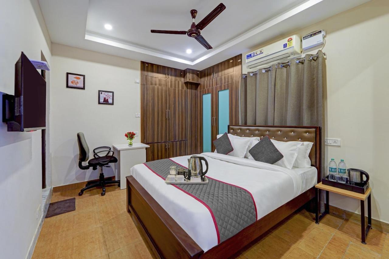 Super Townhouse G Silver Hotels Near Us Biometric Madras Buitenkant foto